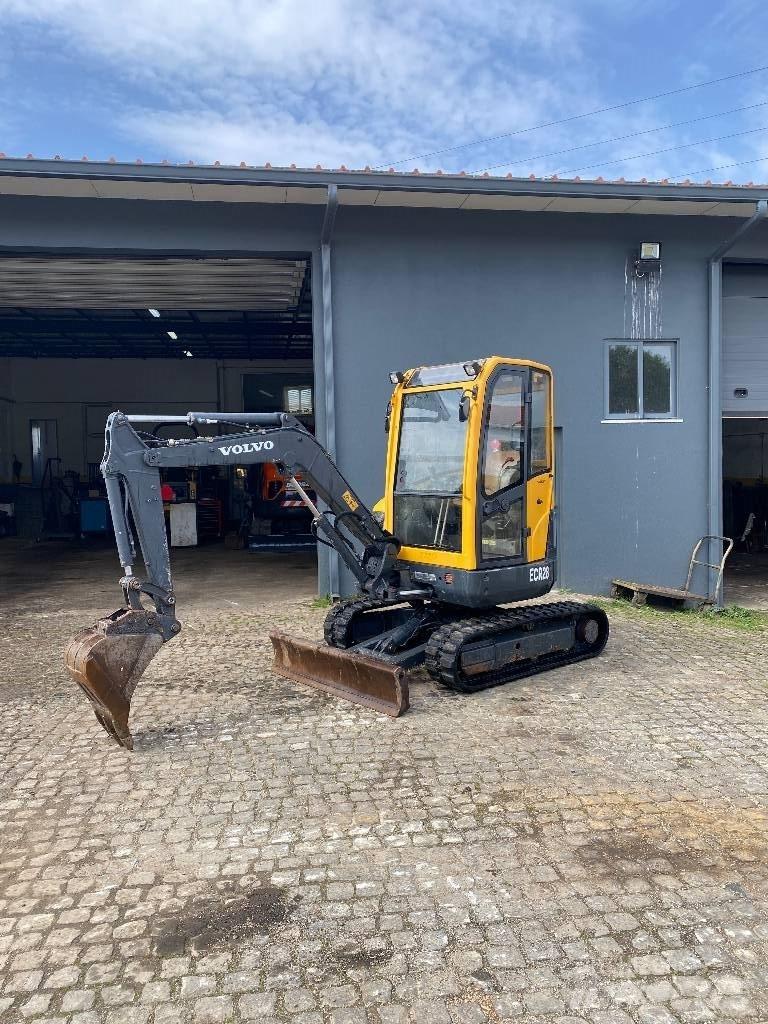 Volvo ECR 28 Mini ekskavatori < 7 t