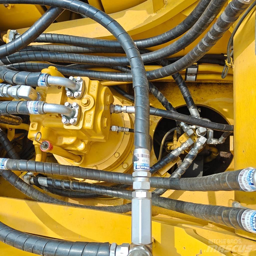 Komatsu 350-7 Kāpurķēžu ekskavatori