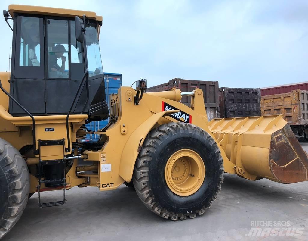 CAT 966H Iekrāvēji uz riteņiem