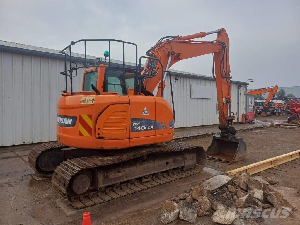 Doosan DX 140 LCR-3 Kāpurķēžu ekskavatori