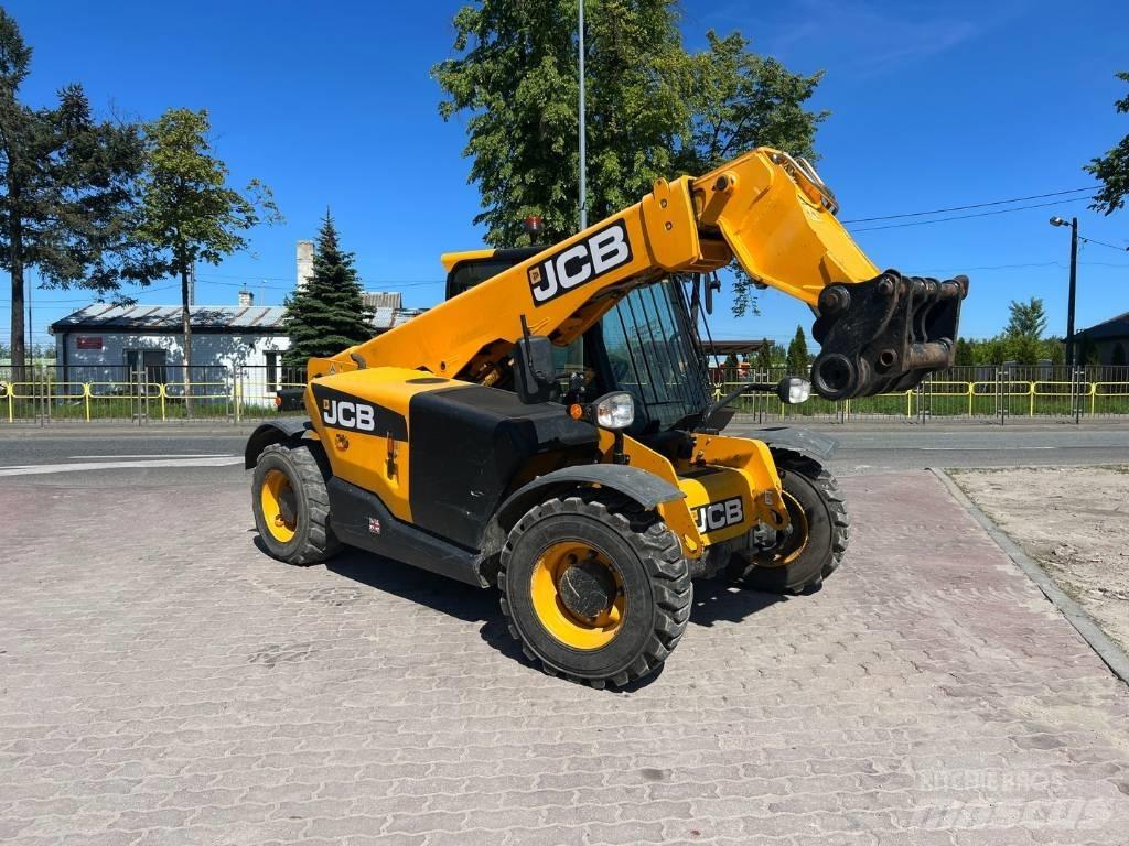 JCB 525-60 Hiviz Teleskopiskie manipulatori