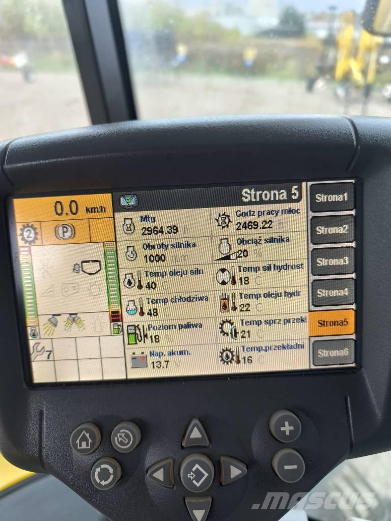 New Holland CX 8060 Ražas novākšanas kombaini