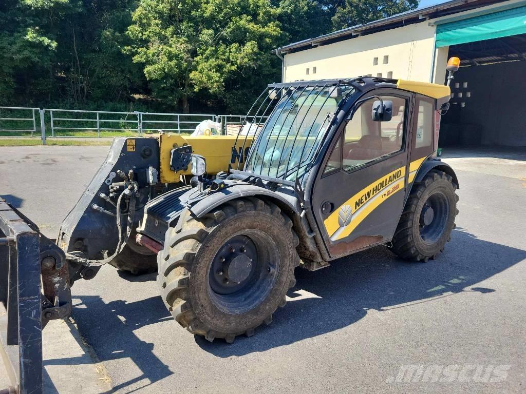 New Holland TH 6.28 Lauksaimniecības pacēlāji
