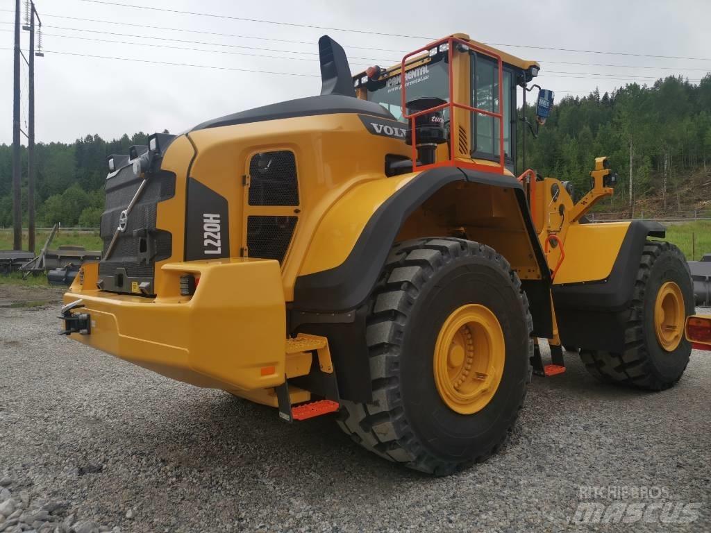 Volvo L220H, UTHYRES Iekrāvēji uz riteņiem