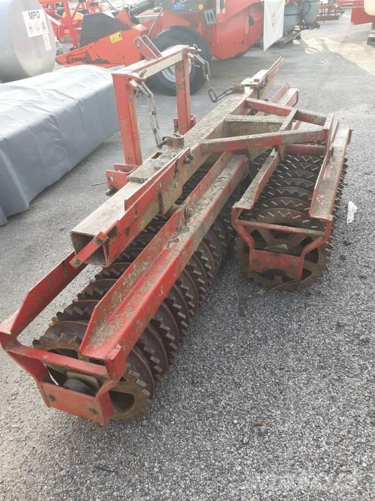 Potila NJ375 Veltņi