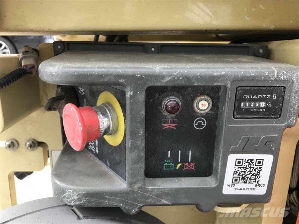 JLG 1930ES (4510) Šķerveida pacēlāji