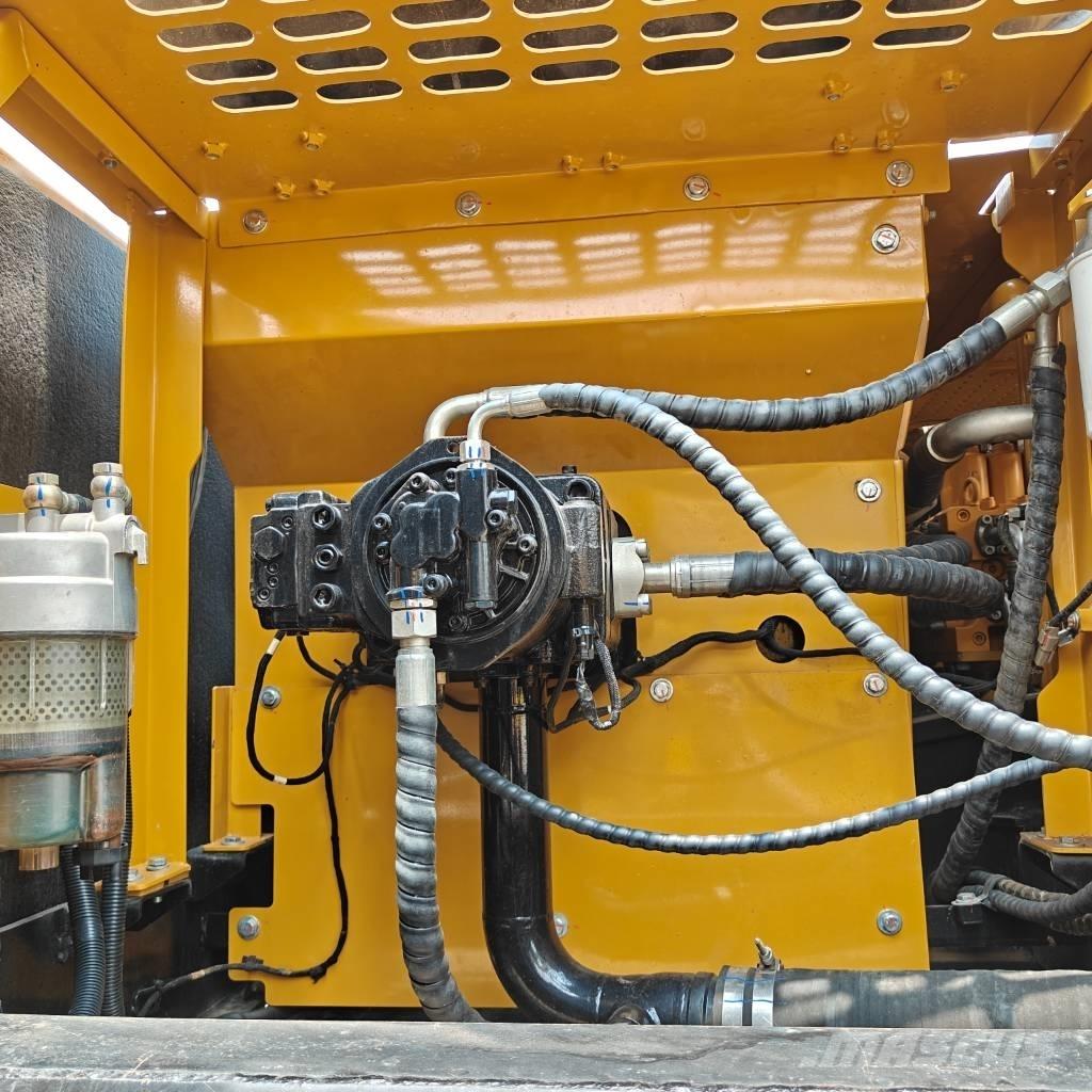 Sany 265C Kāpurķēžu ekskavatori