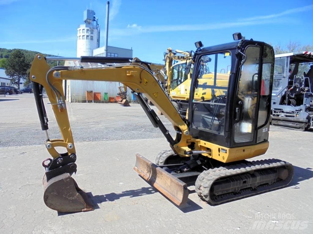 CAT 302.7 D CR Mini ekskavatori < 7 t