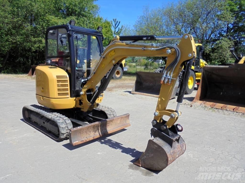 CAT 302.7 D CR Mini ekskavatori < 7 t