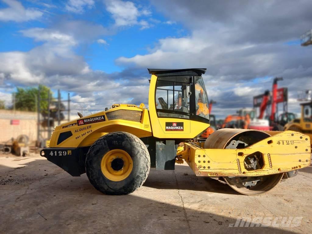Bomag BW 216 Vienvalča grunts veltņi
