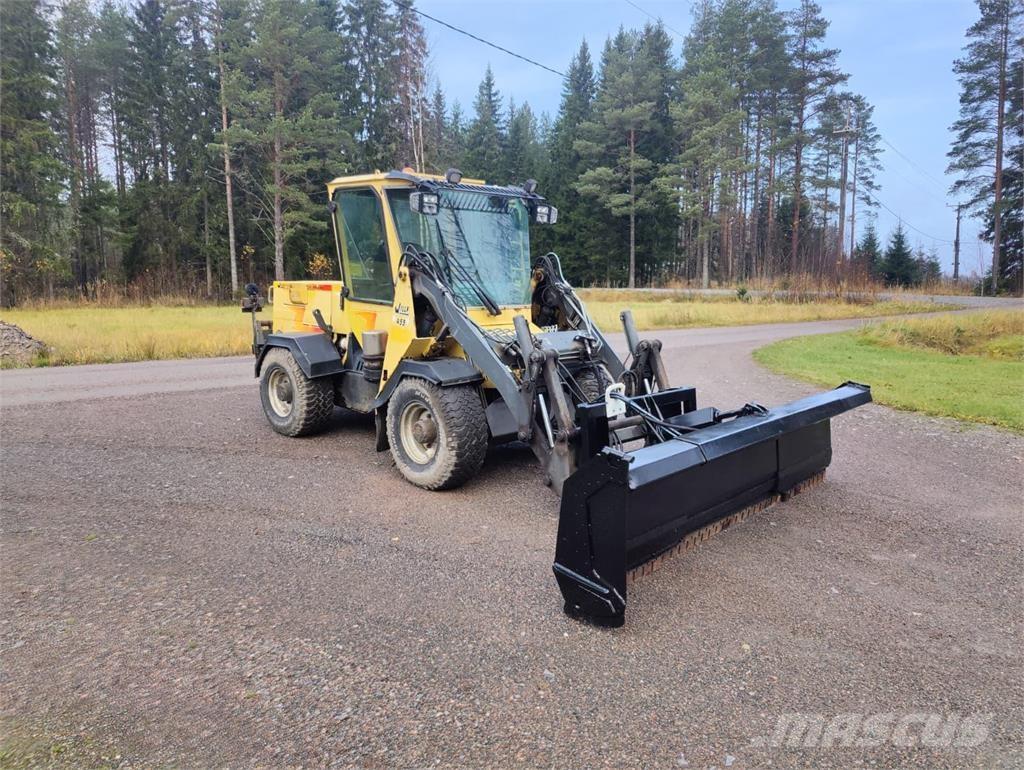 Wille 355 Komunālās mašīnas