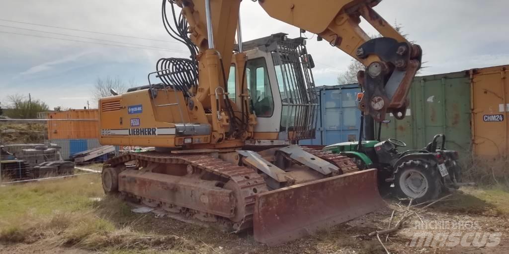 Liebherr R 932 T Īpašie ekskavatori