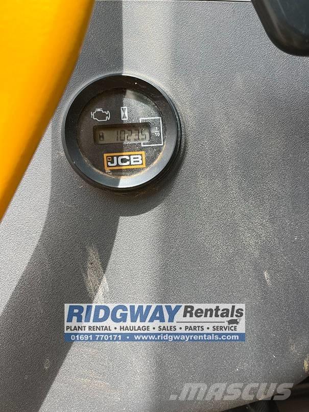 JCB 131 X L Kāpurķēžu ekskavatori