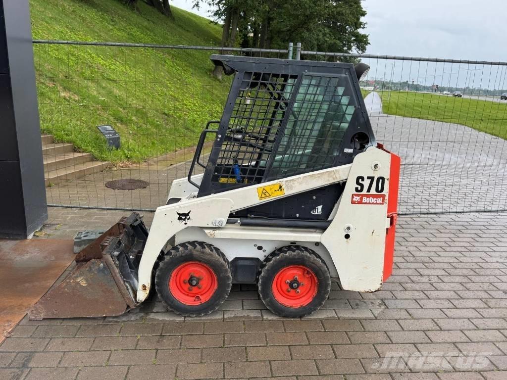 Bobcat S 70 Lietoti riteņu kompaktiekrāvēji