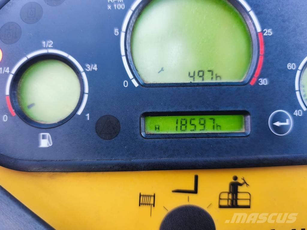 Haulotte HTL 4017 Teleskopiskie manipulatori