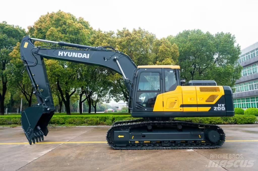 Hyundai HX 220 N Kāpurķēžu ekskavatori