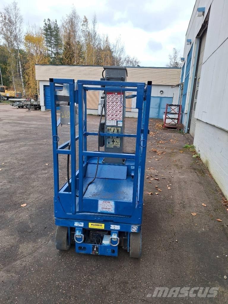 SkyJack SJ 12 Šķerveida pacēlāji