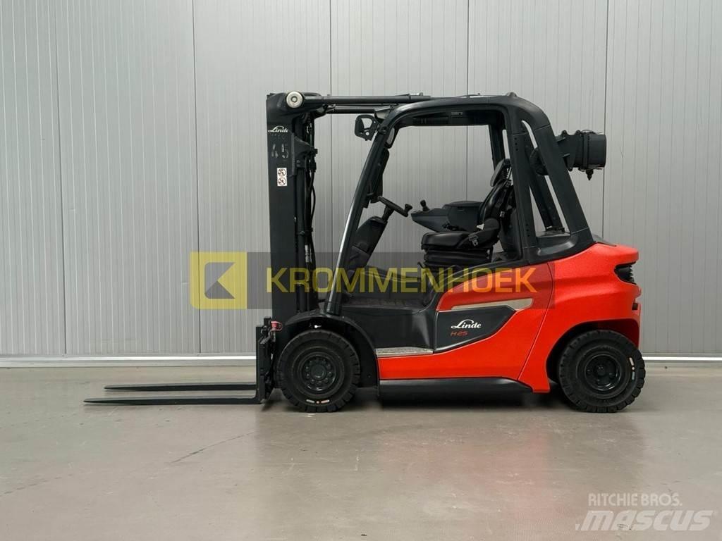 Linde H 25 D Tehnika ar dīzeļa dzinēju