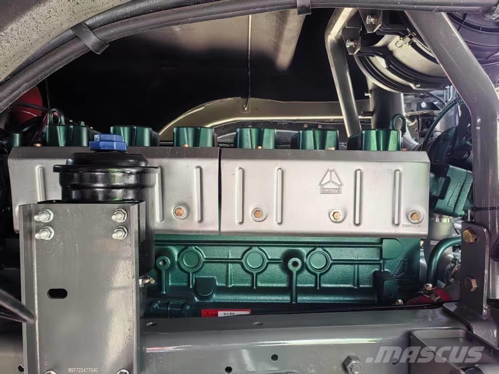 Howo 371 8x4 Pašizgāzēju piekabes