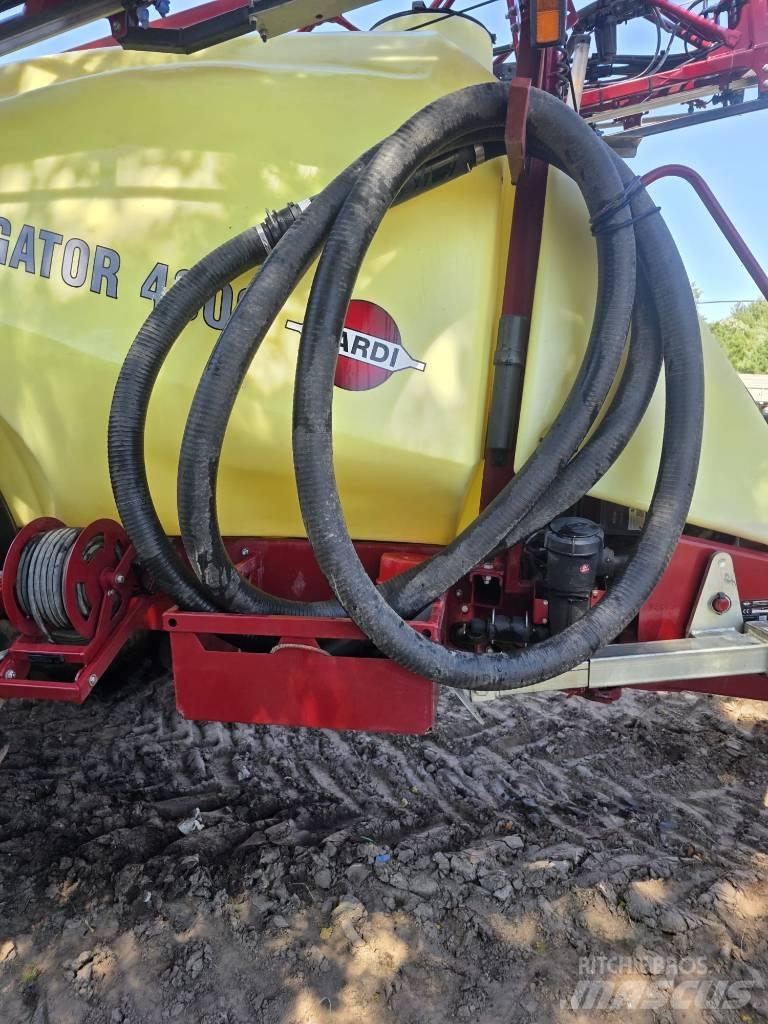 Hardi Navigator 4000 Piekabināmie smidzinātāji(miglotāji)