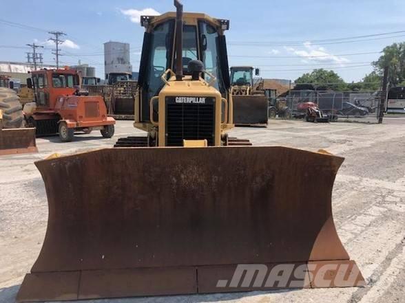 CAT D 5 G XL Kāpurķēžu buldozeri