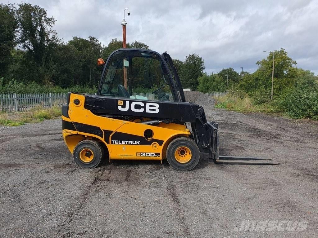 JCB TLT 30 D Teleskopiskie manipulatori