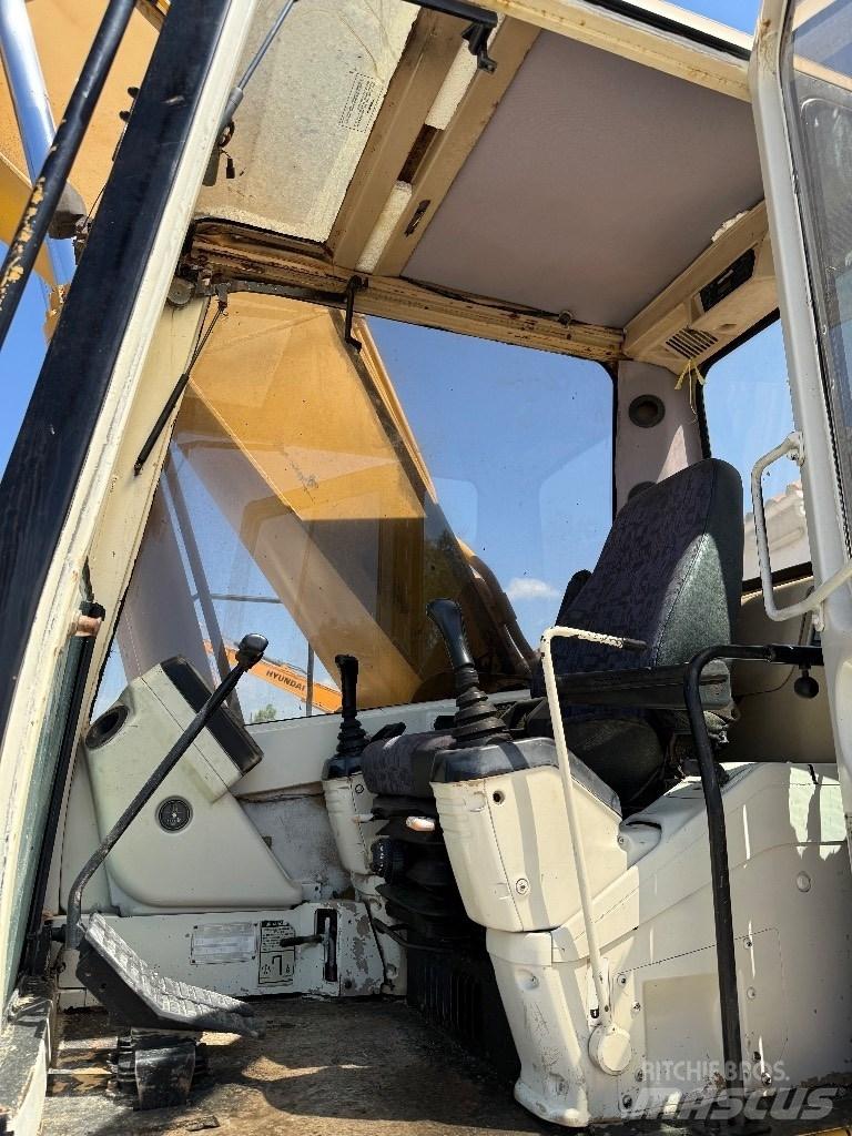 CAT 325 LN Kāpurķēžu ekskavatori