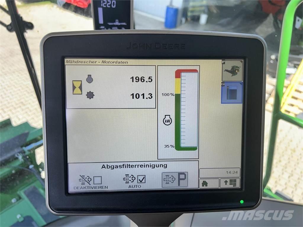 John Deere T560 Ražas novākšanas kombaini