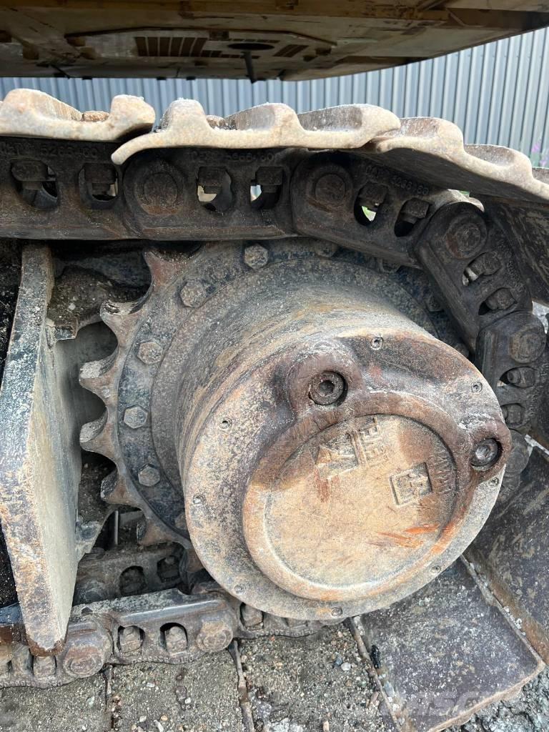 CAT 326 Kāpurķēžu ekskavatori