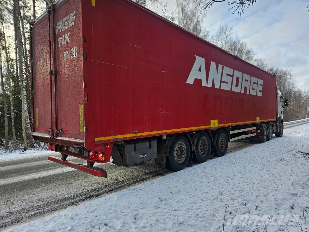 Knapen K200 Kustīgo grīdu puspiekabes