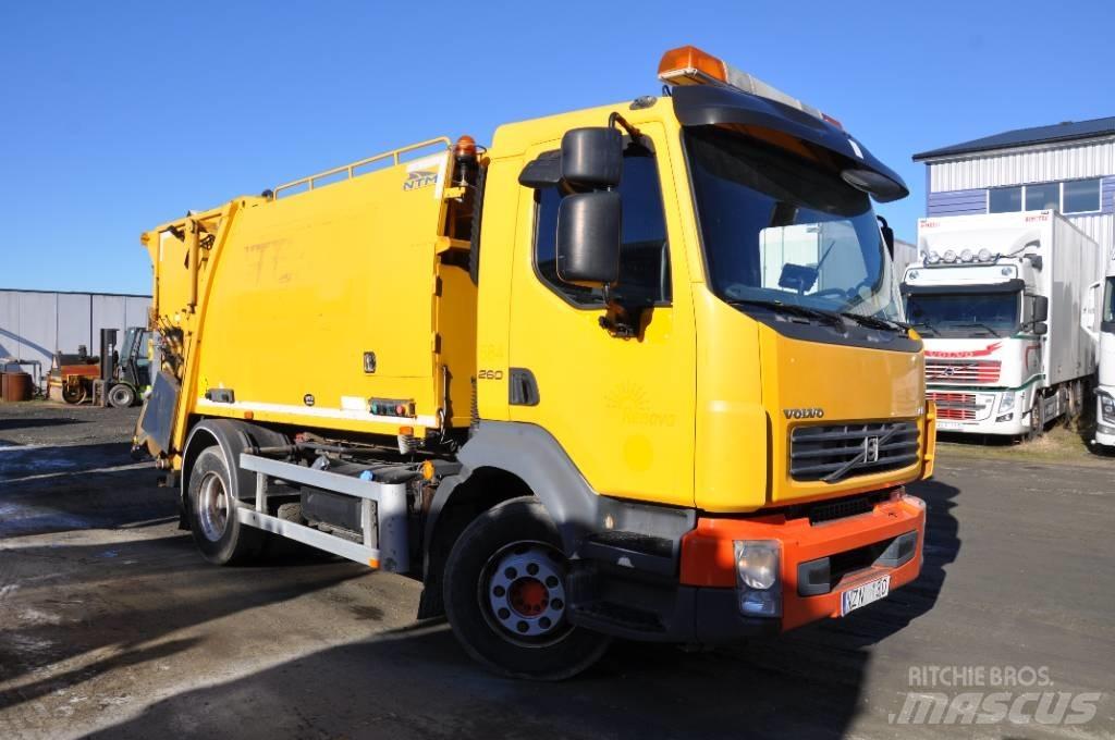 Volvo FL 4X2 Atkritumu izvešanas transports