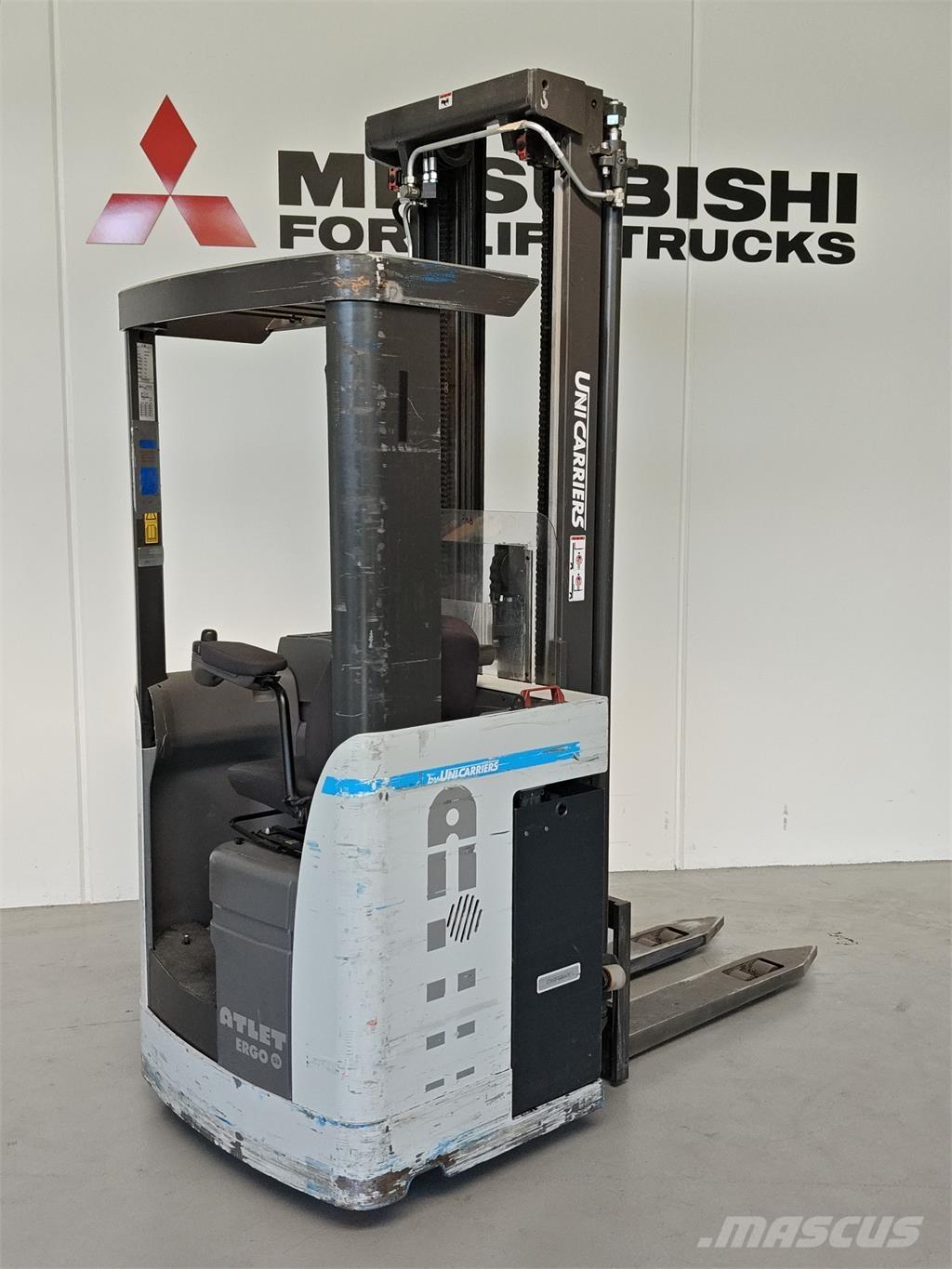 Atlet XSN160E Pašgājēji krautnētāji