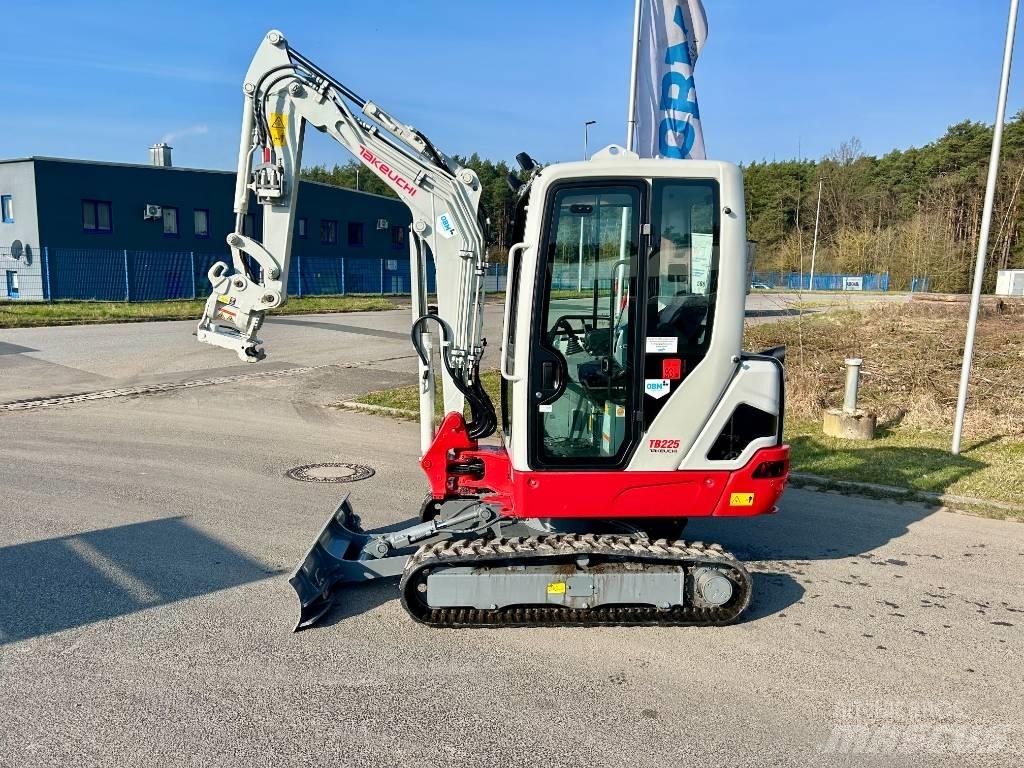 Takeuchi TB 225 Mini ekskavatori < 7 t