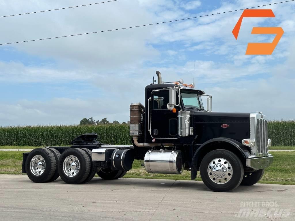 Peterbilt 388 Vilcēji