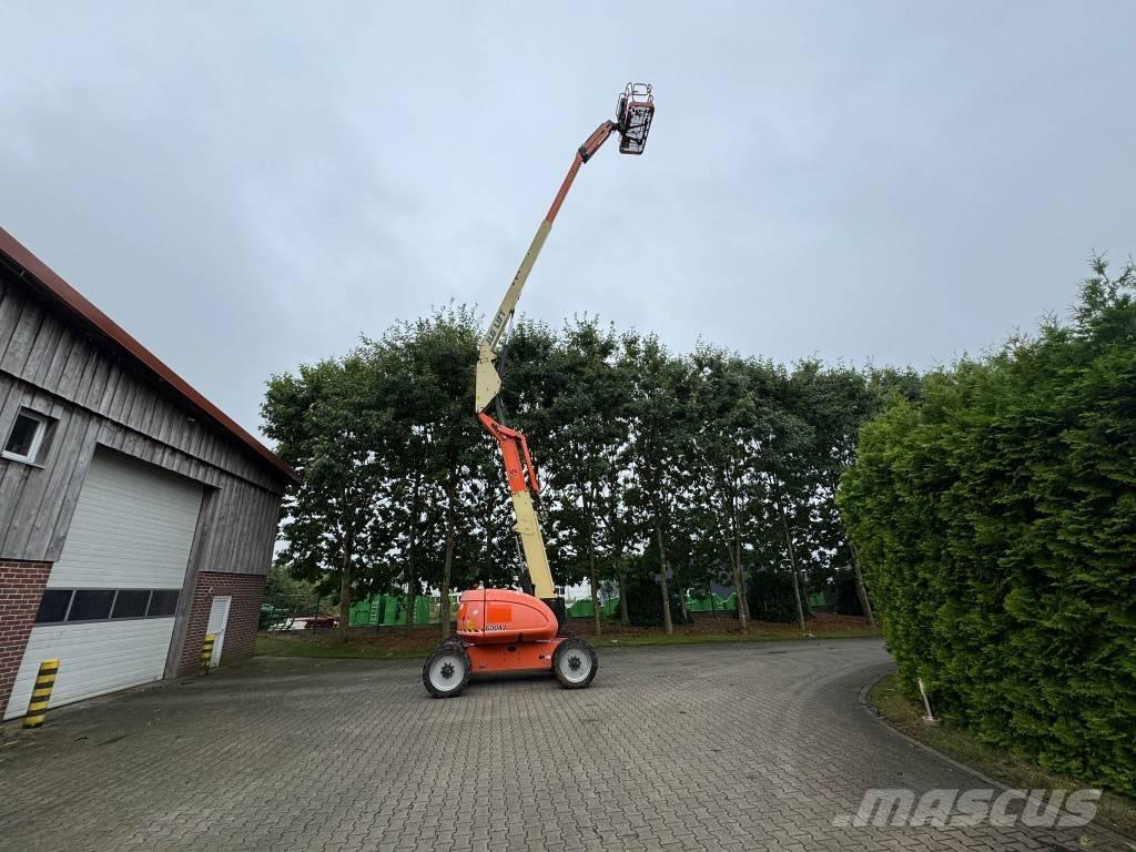 JLG 600 AJ Strēles pacēlāji
