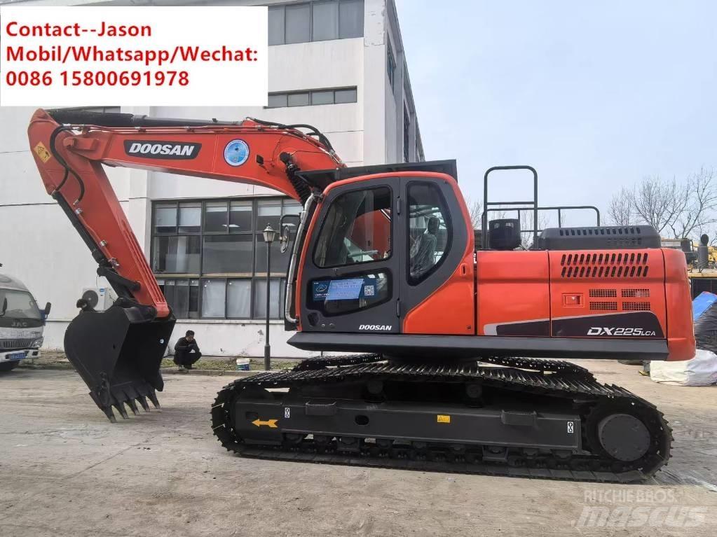 Doosan DX 225 LCA Kāpurķēžu ekskavatori