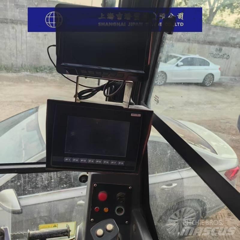 Sany SCC600A Kāpurķēžu ceļamkrāni