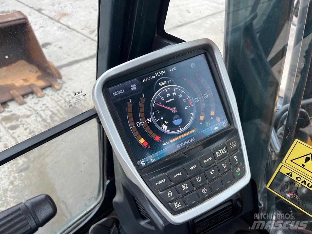 Hyundai HX140LC Kāpurķēžu ekskavatori