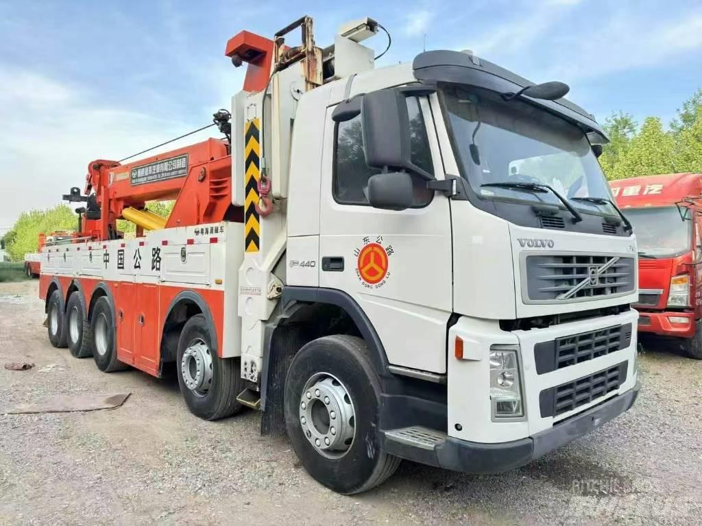 Volvo FM 440 Evakuators ar manipulatoru