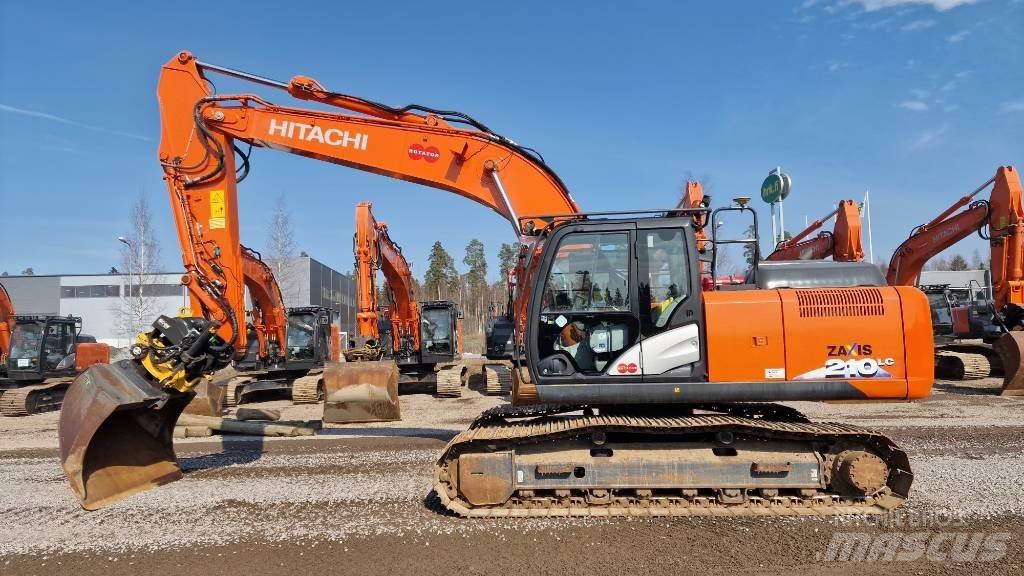 Hitachi ZX210LC-6 Kāpurķēžu ekskavatori