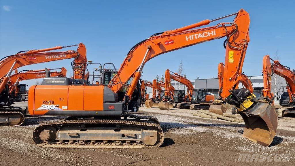 Hitachi ZX210LC-6 Kāpurķēžu ekskavatori
