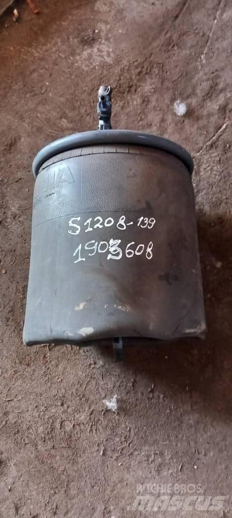 Scania 94 D.   1903608 Asis