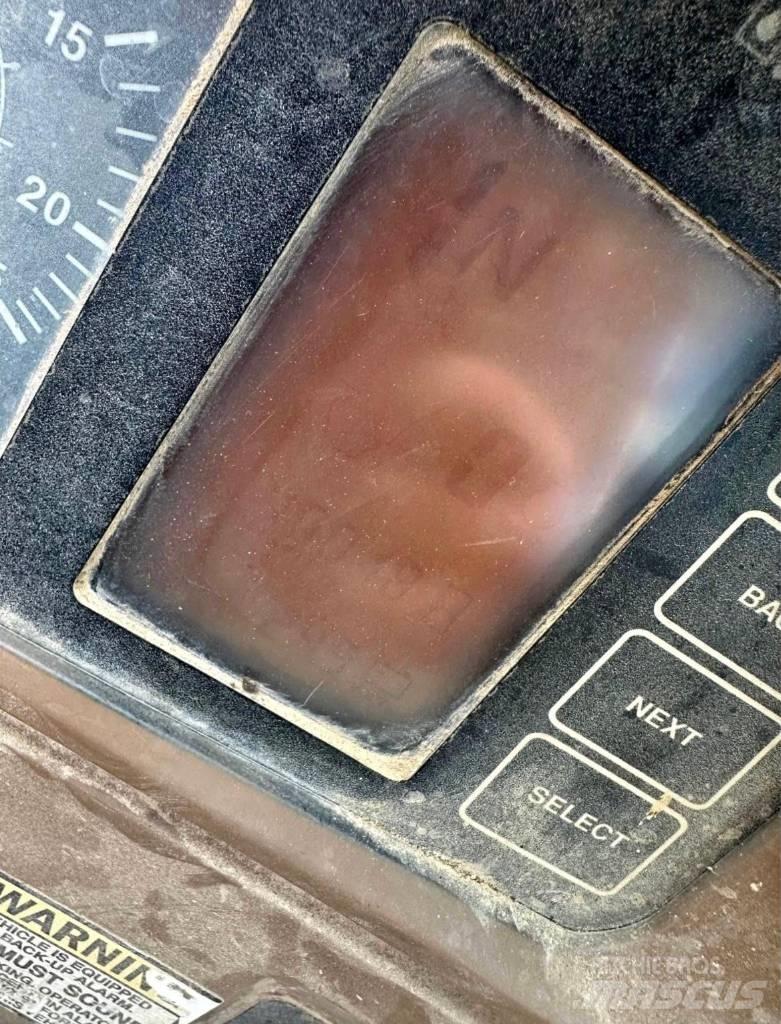 John Deere 544 H Iekrāvēji uz riteņiem