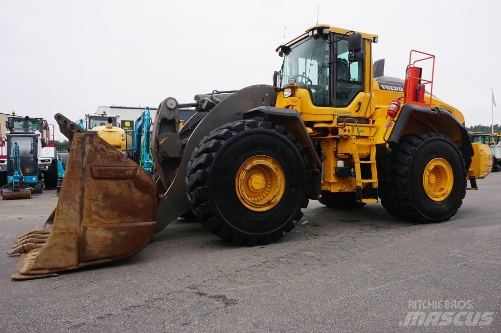 Volvo L250H *Uthyres* Iekrāvēji uz riteņiem