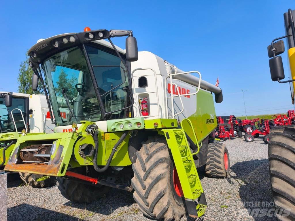 CLAAS Lexion 750 Ražas novākšanas kombaini