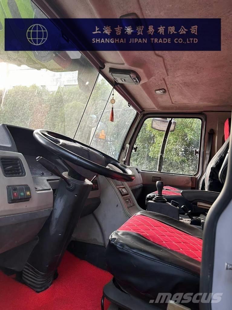 Zoomlion ZAT 2200 V Visurgājēji celtņi