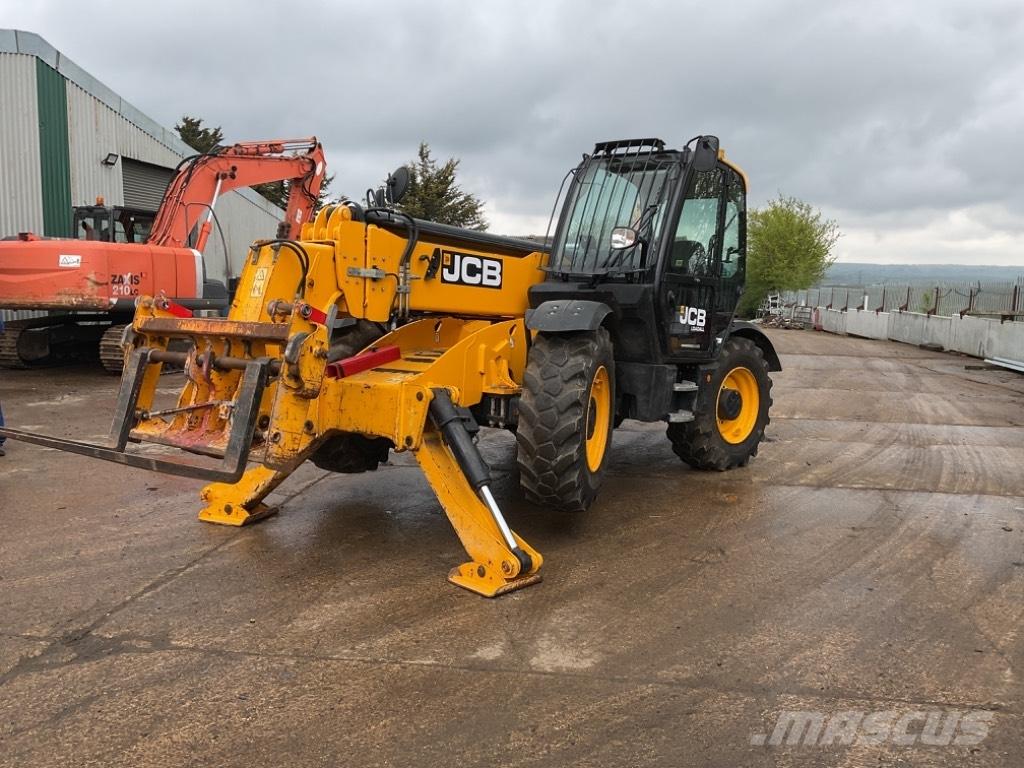 JCB 540v140 Teleskopiskie manipulatori