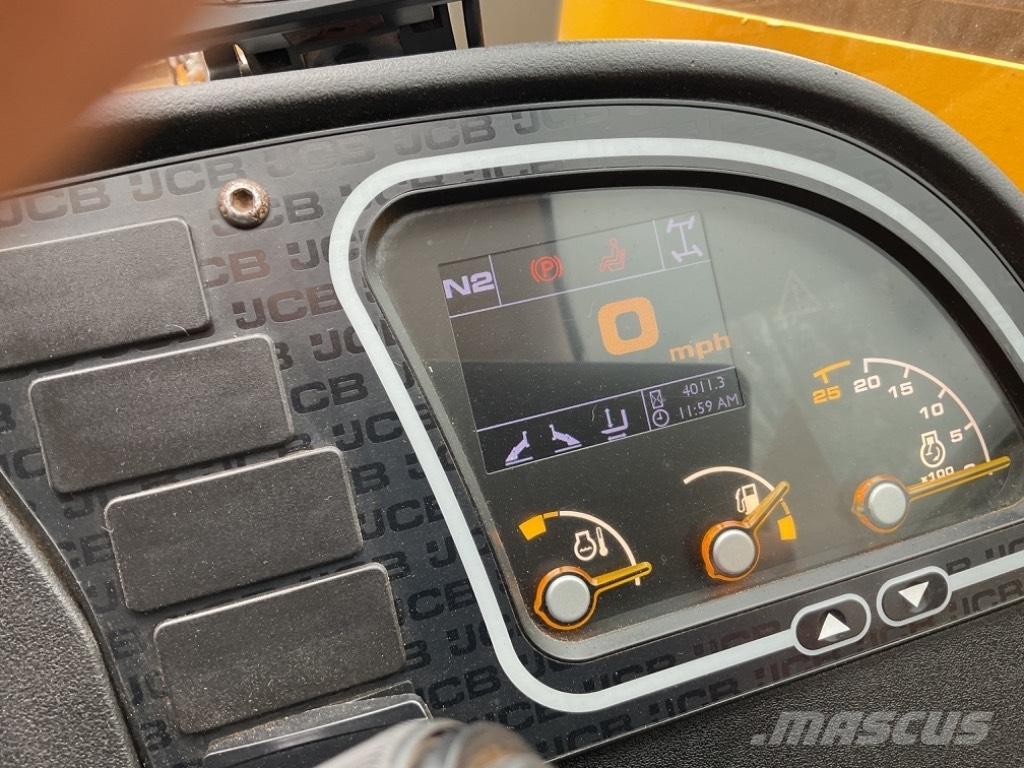 JCB 540v140 Teleskopiskie manipulatori