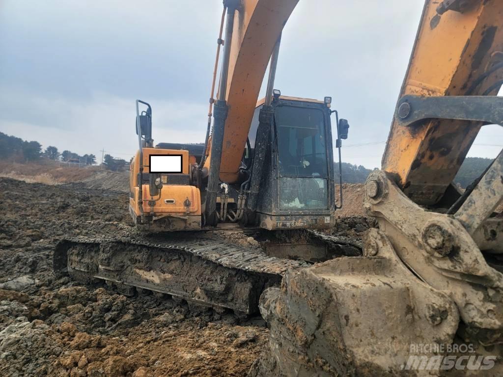 Hyundai HX 220 Kāpurķēžu ekskavatori
