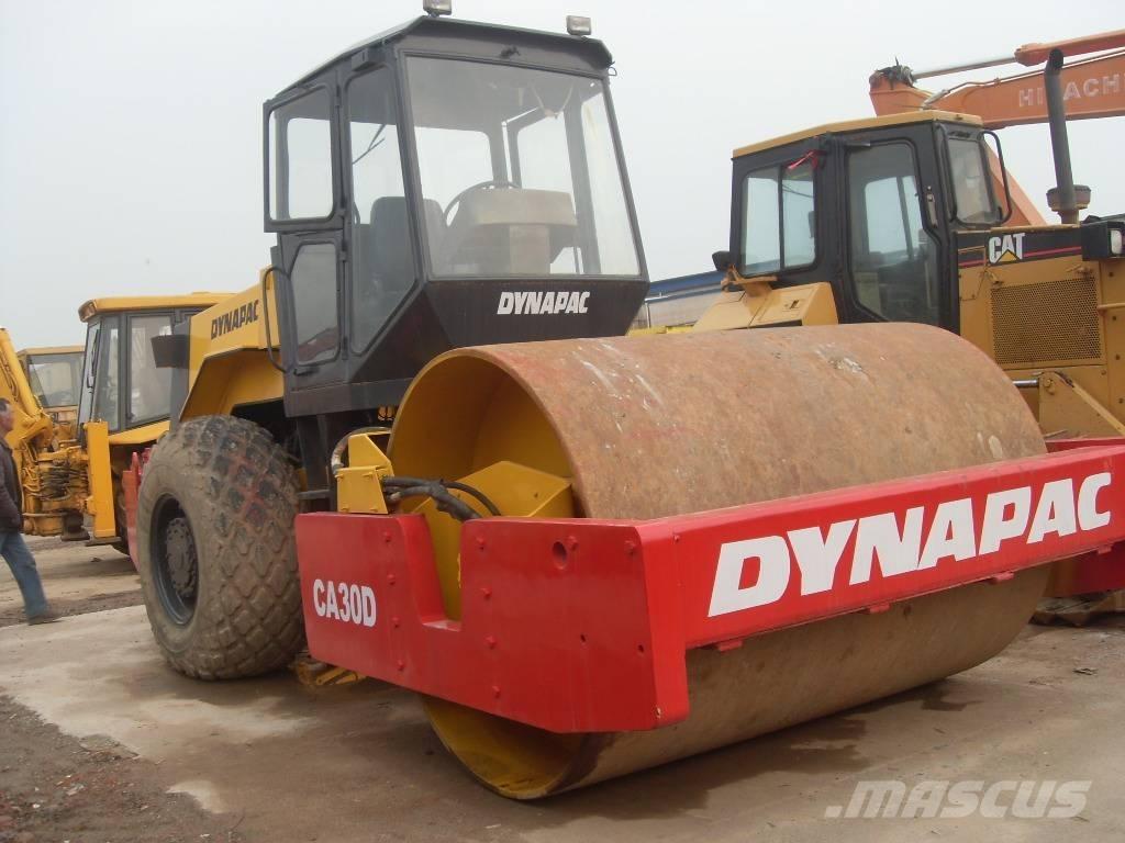 Dynapac CA 30 D Vienvalča grunts veltņi